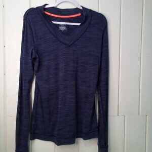 Cuddl Duds Shirt Women M Flex Fit Long Sleeve V-Neck Thumb Holes Blue Black